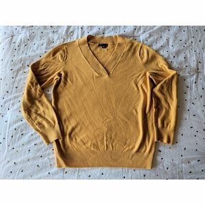 Gap V-Neck Sweater (Yellow/Gold/Mustard)